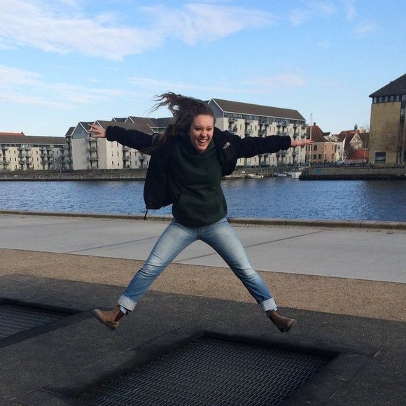 Meet your Posher, Olivia - Picture 1 of 1